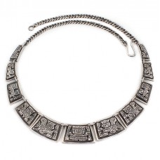 Colier peruvian din argint  decorat cu motive iconografice incașe | Viracocha | cca. 1980 Colier peruvian din argint  decorat cu motive iconografice incașe | Viracocha | cca. 1980