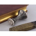 Sigiliu Art Noveau din argint însoțit de un vechi baton de ceară | monogramă RL | Franța cca. 1900 - 1910