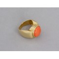 Inel statement modernist din aur 18k și coral natural | Italia cca.1970 - 1980