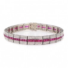 Brățară Art Deco din aur alb 18 k decorată cu rubine 8.88 CT si diamante naturale 2.50 CT  Brățară Art Deco din aur alb 18 k decorată cu rubine 8.88 CT si diamante naturale 2.50 CT