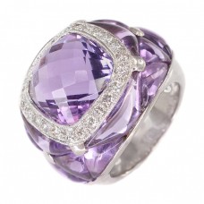 Inel cocktail din aur alb 18 K decorat cu ametiste și diamante naturale 0.40 CT | anii 2000 Inel cocktail din aur alb 18 K decorat cu ametiste și diamante naturale 0.40 CT | anii 2000
