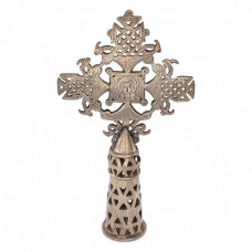 Veche cruce ceremonială coptă din bronz argintat | Etiopia  cca. 1950 Veche cruce ceremonială coptă din bronz argintat | Etiopia  cca. 1950
