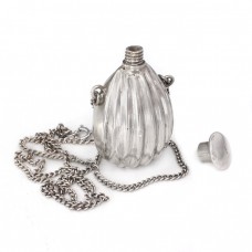 Colier din argint accesorizat cu un flacon pentru parfum | Italia cca. 1940 - 1950 Colier din argint accesorizat cu un flacon pentru parfum | Italia cca. 1940 - 1950