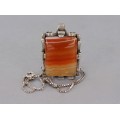 Colier din argint accesorizat cu un pandant scandinav Skowirke decorat cu agat carnelian | Danemarca