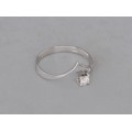 Rafinat inel din aur alb 18k decorat cu diamant solitar 0.15 CT | atelier Melani & Busio | cca. 1965