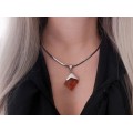 Colier choker modernist cu pandant statement din argint și chihlimbar natural | Statele Unite