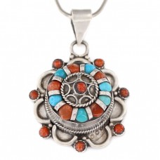 Colier cu amuletă tibetană decorată din argint decorată cu turcoaz și coral | Nepal Colier cu amuletă tibetană decorată din argint decorată cu turcoaz și coral | Nepal