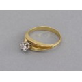 Inel solitaire din aur galben 18 k decorat cu un diamant natural 0.22 CT | cca.1970