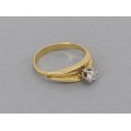 Inel solitaire din aur galben 18 k decorat cu un diamant natural 0.22 CT | cca.1970