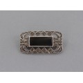 Broșă vintage Art Deco din argint decorată cu onix negru & incrustații cu marcasite | cca. 1940 - 1950