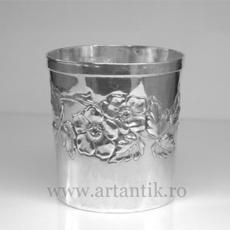 pahar din argint sterling. 100 ml. atelier Brandimarte. cca 1960 Italia