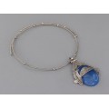 Colier choker accesorizat cu amuletă tuaregă manufacturată în argint și agat albastru | Niger