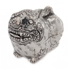 Veche casetă khemeră Foo Dog din argint  pentru betel și mirodenii | Cambodgia cca. 1940 Veche casetă khemeră Foo Dog din argint  pentru betel și mirodenii | Cambodgia cca. 1940
