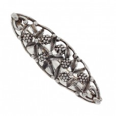 Broșă vintage stil Art Nouveau din argint decorată cu frunze și fructe de cătină | Germania cca. 1940  Broșă vintage stil Art Nouveau din argint decorată cu frunze și fructe de cătină | Germania cca. 1940