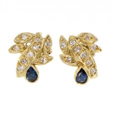 Cercei din aur galben 18k decorați cu diamante și safire naturale  Cercei din aur galben 18k decorați cu diamante și safire naturale