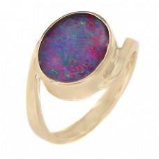 Inel din aur 14 k decorat cu un spectaculos Opal Negru Australian | atelier ArtAntik Gallery 2022 Inel din aur 14 k decorat cu un spectaculos Opal Negru Australian | atelier ArtAntik Gallery 2022