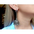 Opulenți cercei etnici indieni Jhumka manufacturați în argint | prima jumătate a secolului XX | Rahasthan - India 