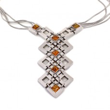 Colier lavalier multistrand din argint și chihlimbar baltic natural | italia | anii 2000 Colier lavalier multistrand din argint și chihlimbar baltic natural | italia | anii 2000